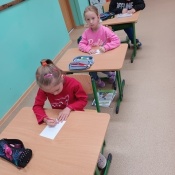 Tydzien-przeciwdzialania-przemocy-rowiesniczej-1